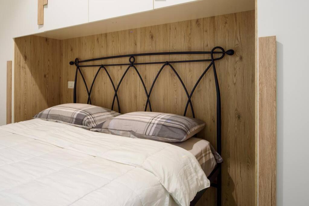 Stazione Treni - Wi-Fi & Netflix Cozy Space Apartment Salerno Ngoại thất bức ảnh